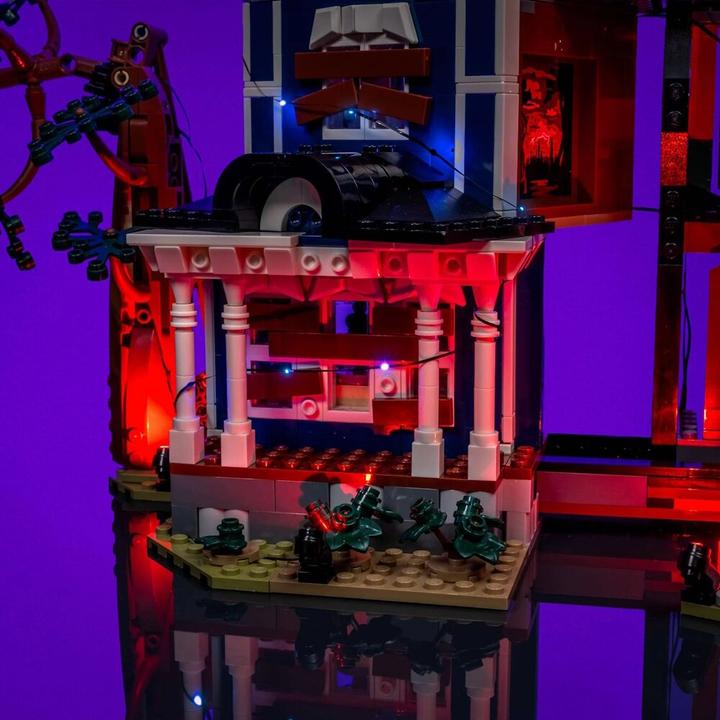 Actual product image Light my bricks LMB 2.0 LEGO® 11370# Stranger Things - The Creel House Light Kit