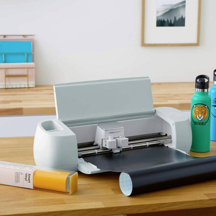 Produktbild Cricut Explore 3 + Starter-Bundle Schneideplotter Schnittbreite 305mm