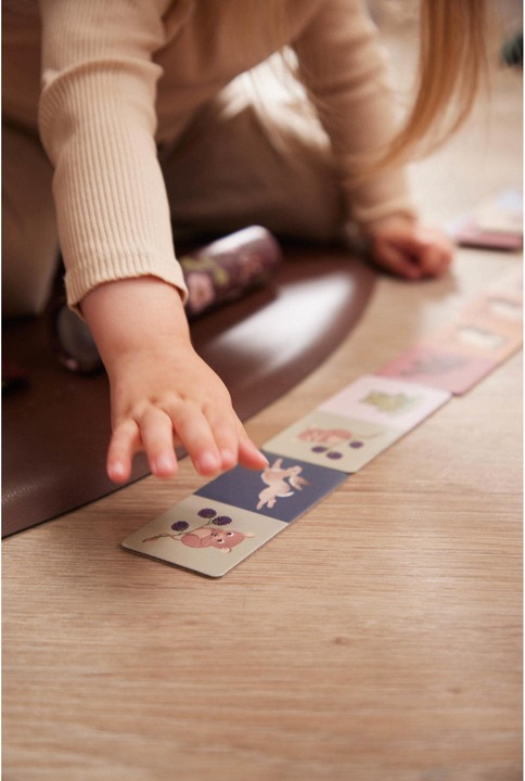 Actual product image Filibabba Domino game - Nordic animals (Dutch, English)