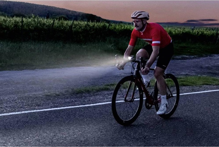 Productafbeelding Sigma Sport Aura 80 (80 lm, 80 lm)