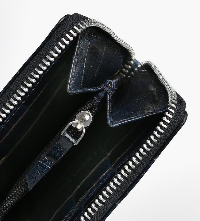 Actual product image Treats Signe Croco