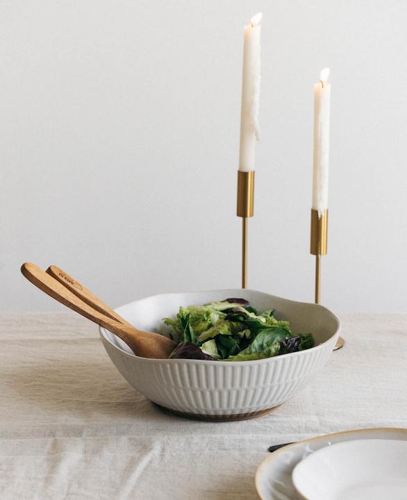 Actual product image Esmée Large ceramic bowl / dish with wavy rim, Ø 30 x H 10 cm