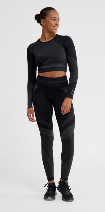 Actual product image hummel hmlUNITY SEAMLESS CROP T-SHIRT L/S (L)