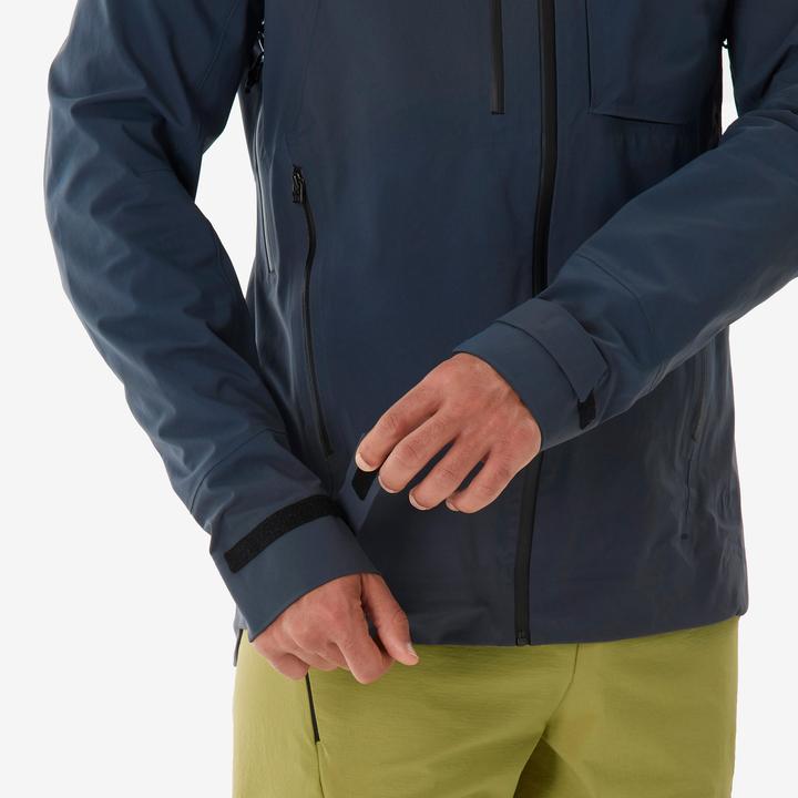 Actual product image Quechua Wanderjacke Herren - MH900 grau (S)