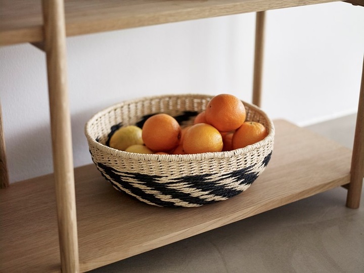 Actual product image Hübsch Adam (150 x 38 x 75 cm)
