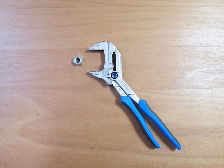 Actual product image Gedore SB 183 10 TC Pliers spanner 10" TC with dipped handles (260 mm)