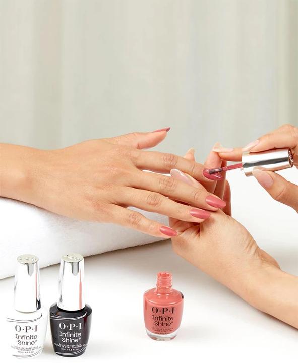 Produktbild OPI Infinite Shine Megawatt Hot (ISL93 Megawatt Hot, Farblack)