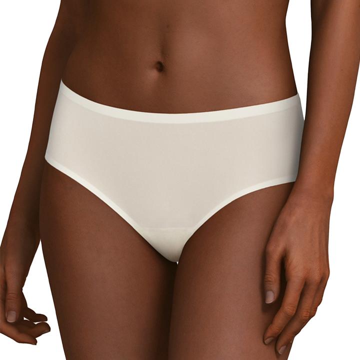 Actual product image Chantelle Pack of 3 - Soft Stretch Shorty (One size, pack of 3)
