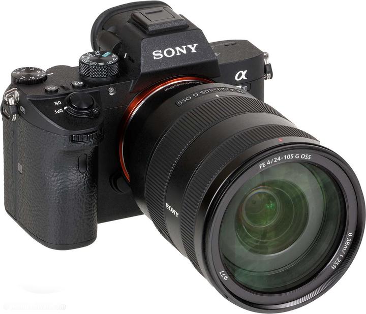 Actual product image Sony Alpha 7 III Kit (24 - 105 mm, 24.20 Mpx, Full frame)