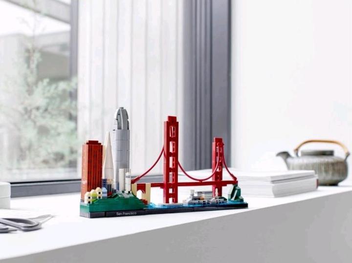 Produktbild LEGO San Francisco (21043) (21043, LEGO Architecture)