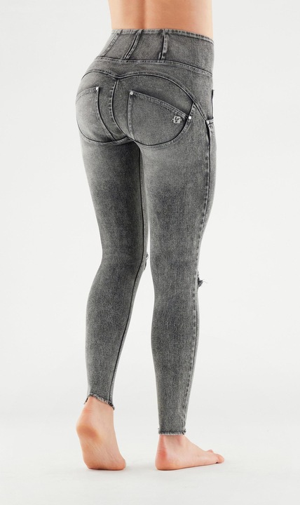 Actual product image Freddy WR.UP?? SNUG Shaping Pants (L)