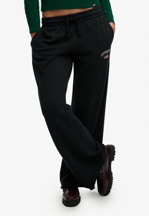 Produktbild Superdry Athletic Essentials (XL)