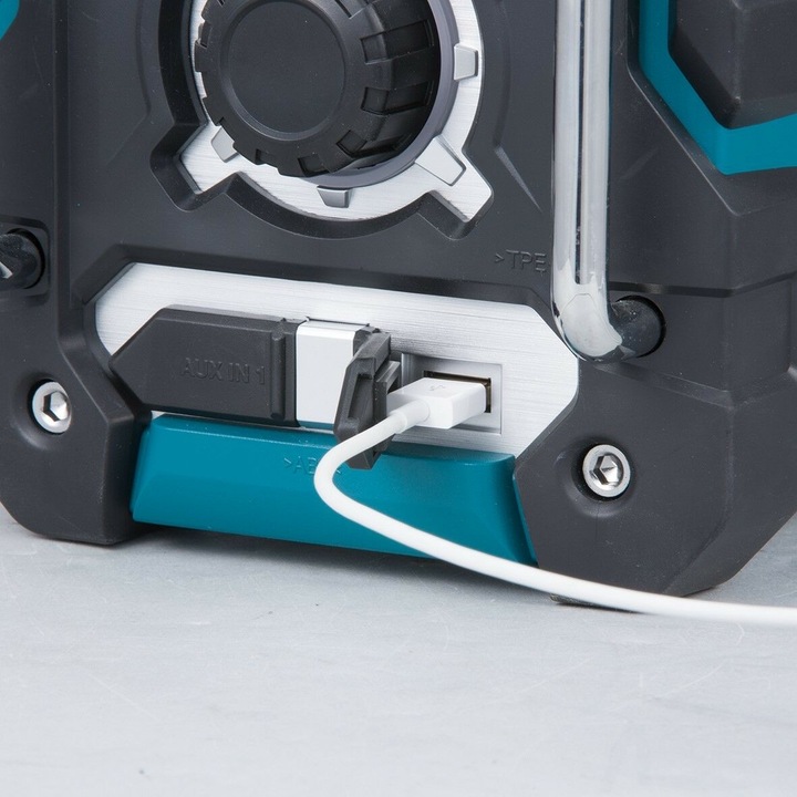 Productafbeelding Makita DMR 112 (DAB+, VHF, Bluetooth)