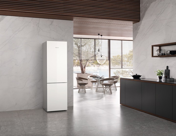 Produktbild Miele KFN 4898 AD (362 l)