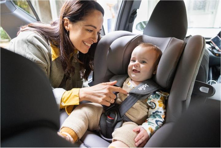 Actual product image Joie i-Spin 360 (Child seat, ECE R129/i-Size Standard)