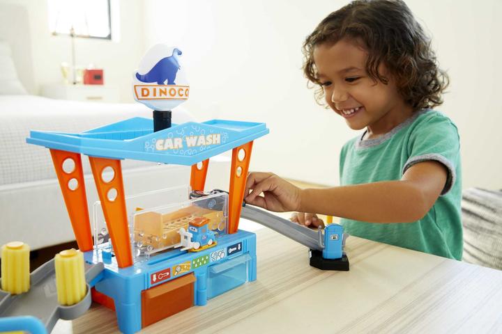 Produktbild Disney Cars Farbwechsel Dinoco Autowaschanlage Spielset