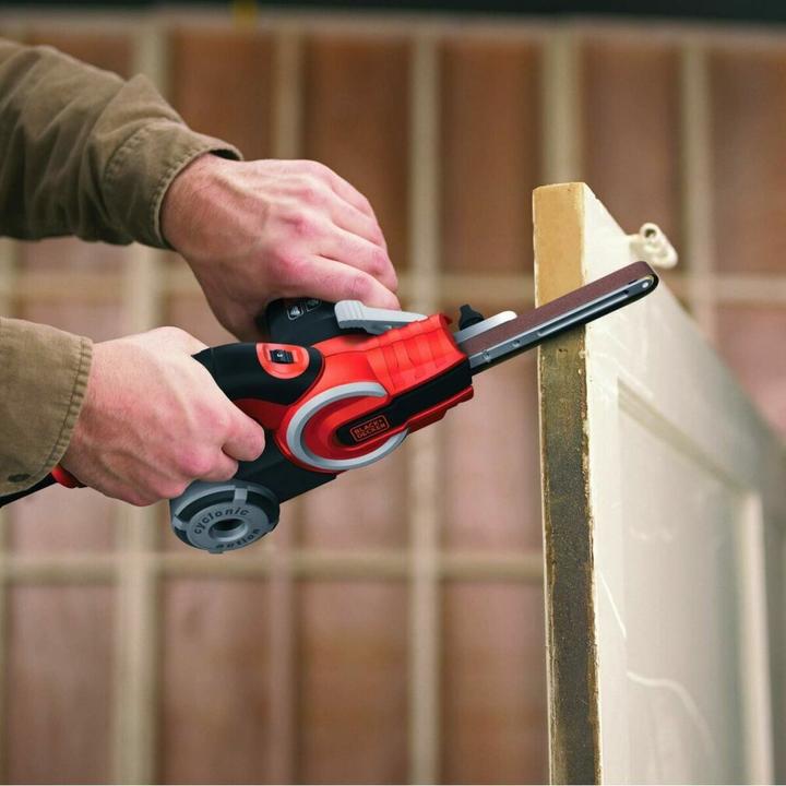 Image du produit Black & Decker Dossier sur le KA900E avec extraction de poussière par action cyclonique (Ponceuse à bande, 350 W)