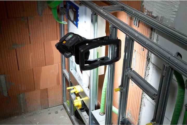 Actual product image Brennenstuhl LED floodlight - with rechargeable Li-Ion battery (3800 lm)