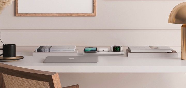 Actual product image Belkin BoostCharge Pro 3-in-1 Ladegerät mit MagSafe