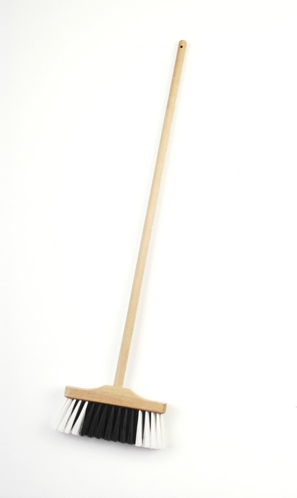 Immagine prodotto Theo Klein Scopa in legno Pure Fresh