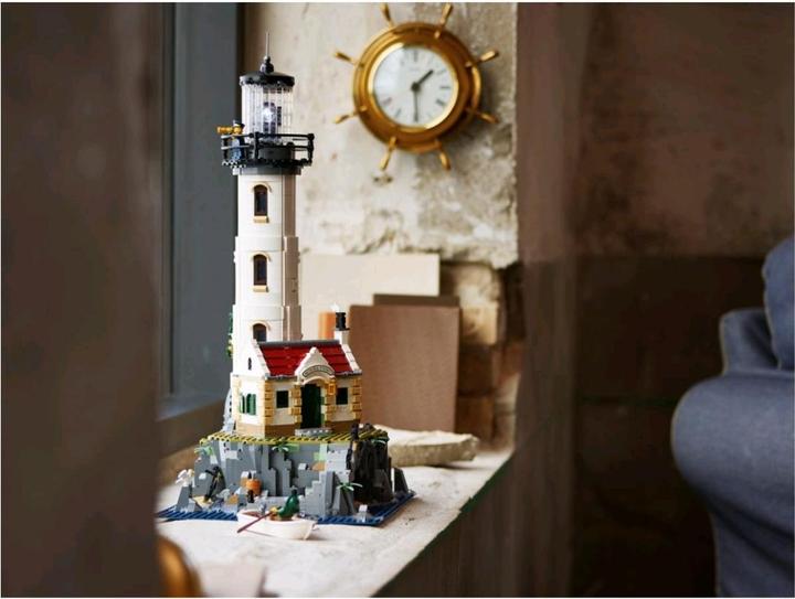 Image du produit LEGO Phare motorisé (21335, LEGO Ideas, LEGO difficiles à trouver)