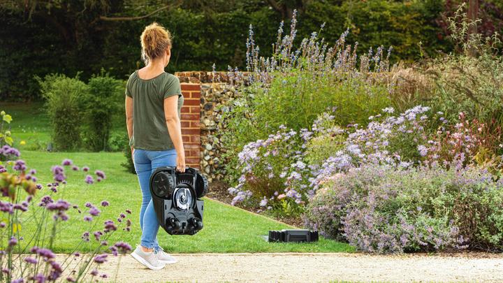 Image du produit Bosch Home & Garden Robot de tonte Indego S 500, 500 m (500 m², Câble périphérique)