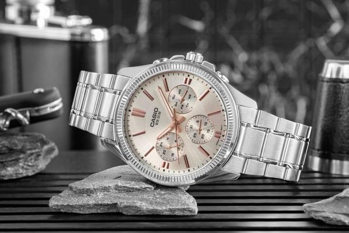 Produktbild Casio MTP-1375D-7A2V (Analoguhr, 42 mm)