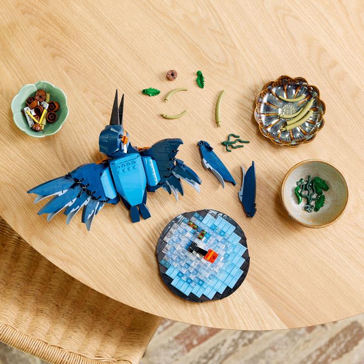 Actual product image LEGO Kingfisher (10331, LEGO Icons)