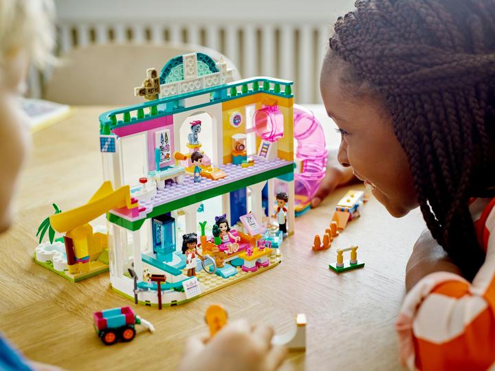 Actual product image LEGO Animal Day Care (41718, LEGO Friends)
