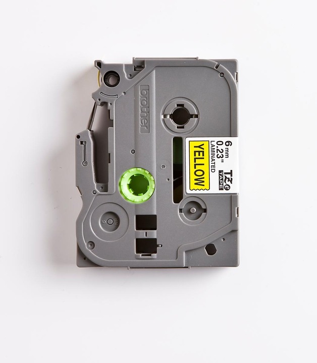 Produktbild Brother Tze-611 (0.60 cm, Schwarz)