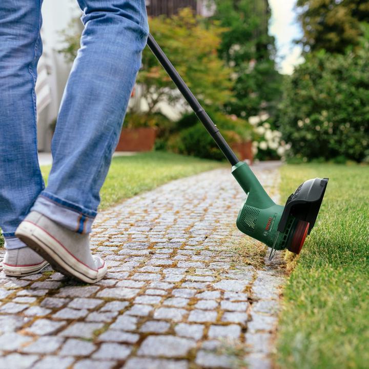 Produktbild Bosch Home & Garden EasyGrassCut 18V-230 (Trimmfaden)