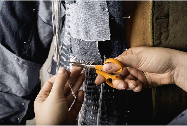 Produktbild Fiskars Classic Curved Manicure Scissors (10 cm)