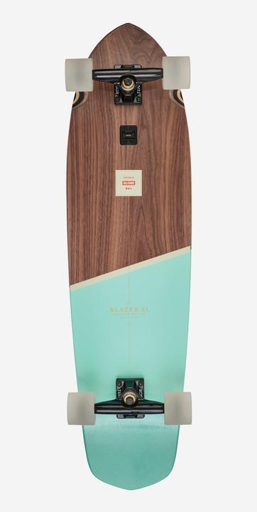 Actual product image Globe Blazer XL Walnut/Aruba Blue (36.25")