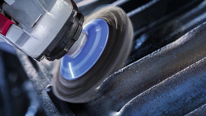 Produktbild Bosch Professional Zubehör PRO Metal heavy Kegelbürste, 100 x 0,5 mm, Gewinde (P100, P12)