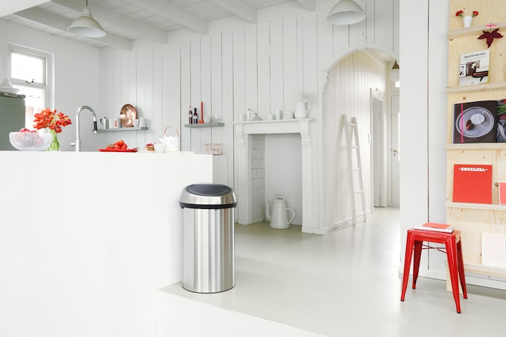 Image du produit Brabantia Touch Bin (60 l)
