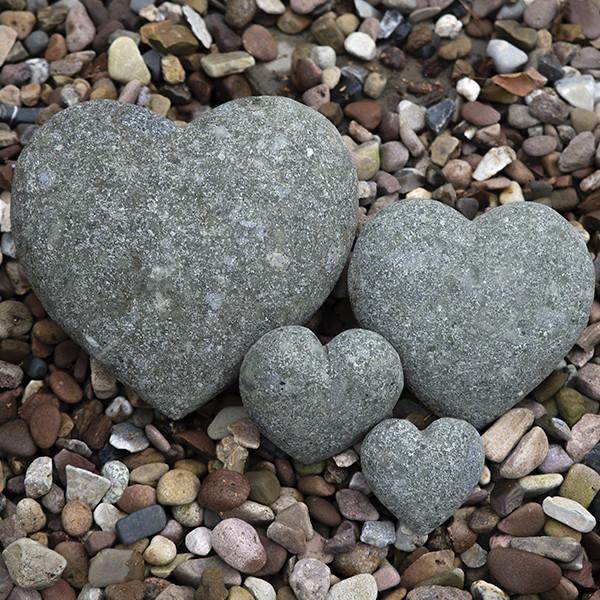 Produktbild Koi-Breeder Stein Deko Herz