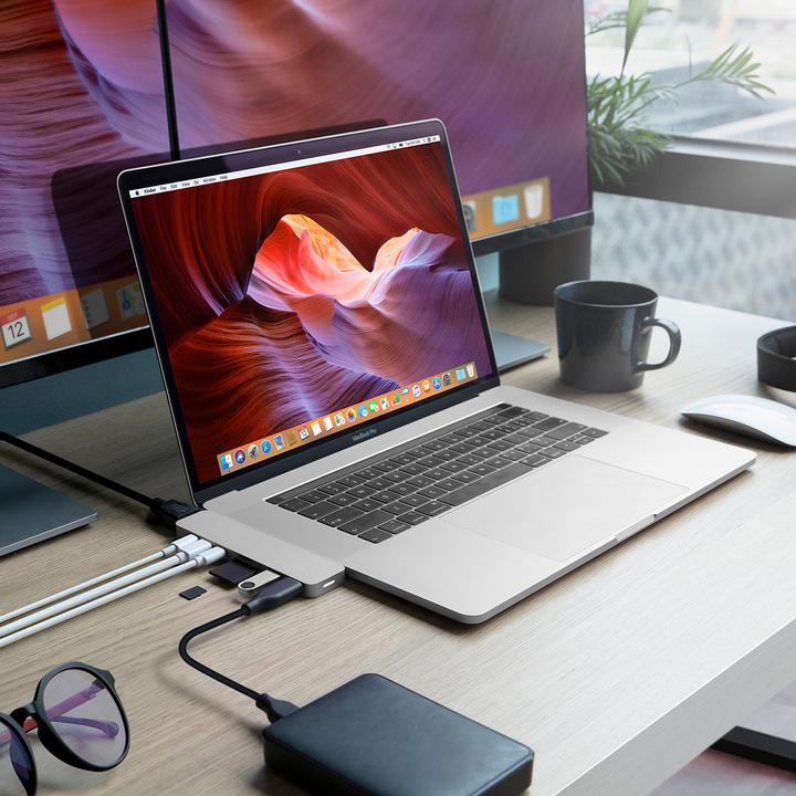 Actual product image Hyper HyperDrive Pro 8 in 2 (USB-C, 2 Ports)