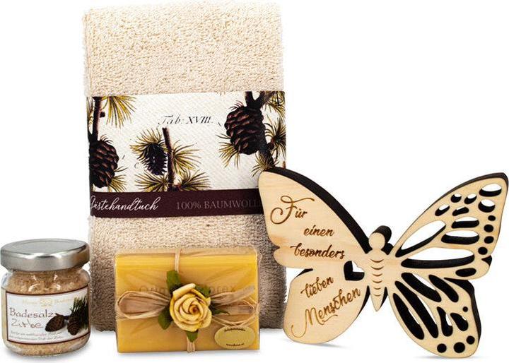 Immagine prodotto ZNatur Set regalo in legno di pino svizzero con incisione a farfalla Lieber Mensch e sapone da bagno in (Set per la cura del corpo)