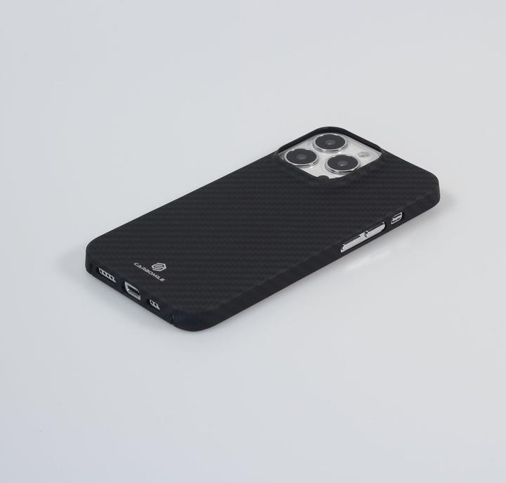 Produktbild Carbomile Hülle Schutzcase aus echtem Aramid Carbonfaser (Apple iPhone 15 Pro)