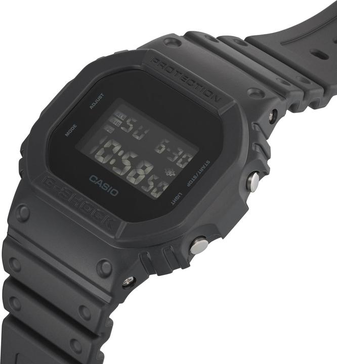 Image du produit Casio GA-700RGB-1AER (53 mm)