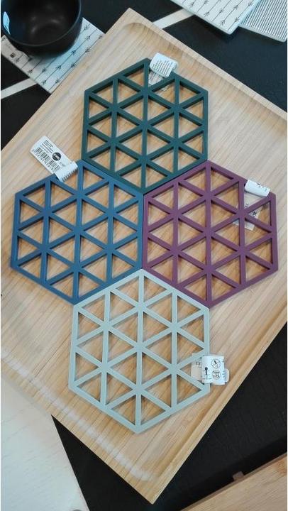 Produktbild Zone Denmark Triangle (1 x, Pfannenuntersetzer)