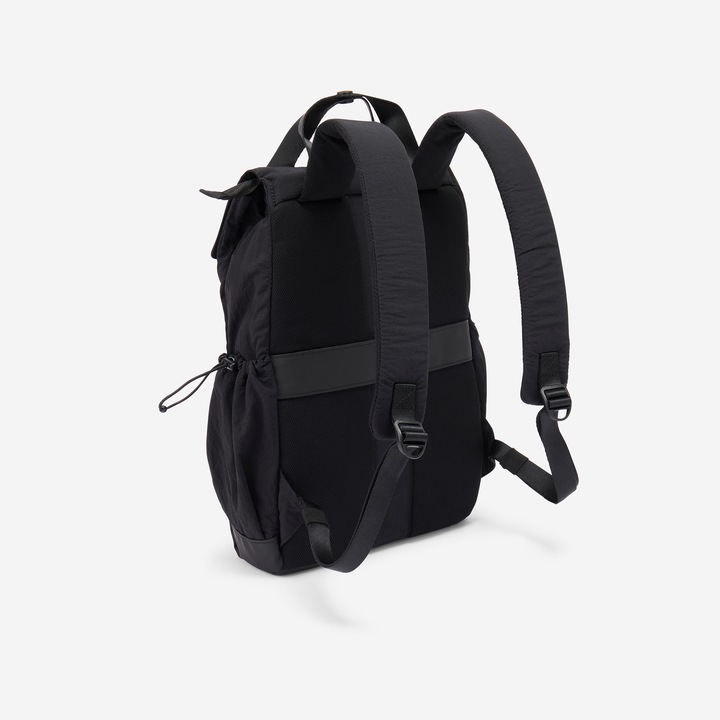 Image du produit Decathlon Petit sac à dos avec compartiment pour ordinateur portable (10 l)