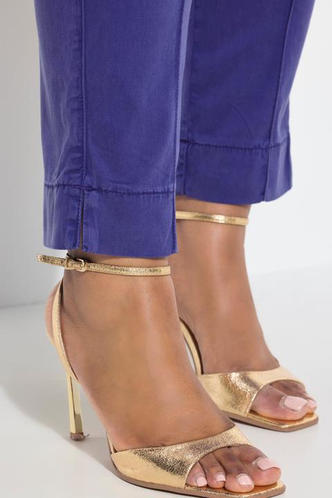 Image du produit Ulla Popken Pantalon avec passepoil et taille élastique. Coupe ajustée avec fente sur le bas de jambe. (58)