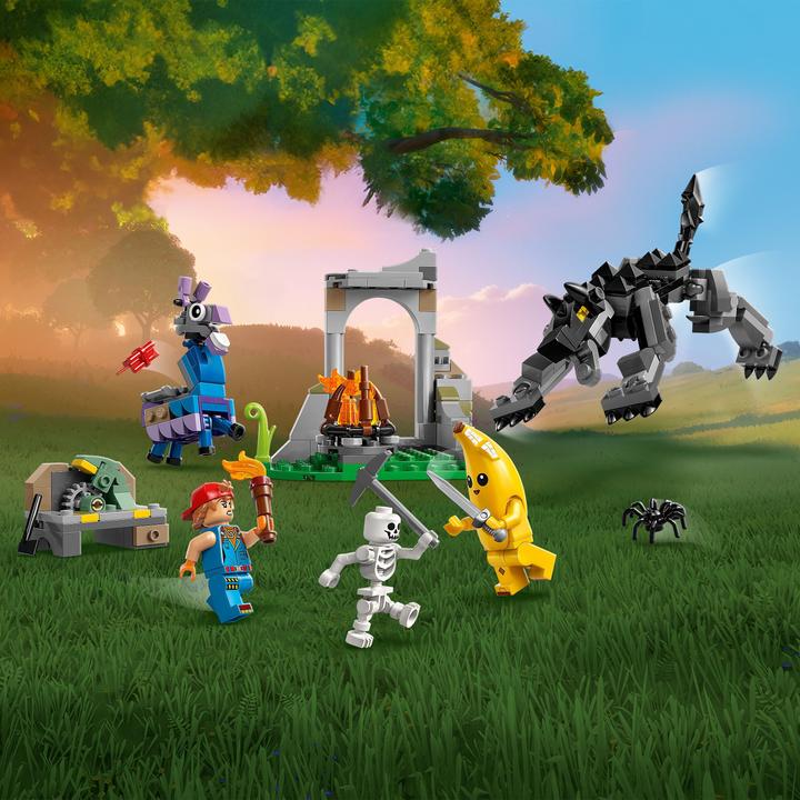 Produktbild LEGO Das Lager von Schali und der Zündkerzenkünstlerin (LEGO Fortnite)