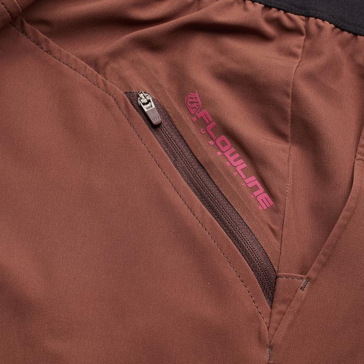 Actual product image Troy Lee Designs Flowline Superlyte Short Shell, Mono, chocolate, 38 (Frequency band 38 (2600 MHz))