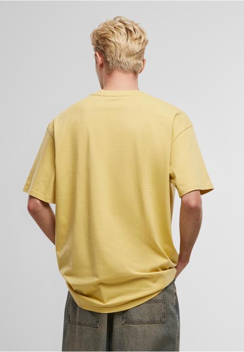 Actual product image Urban Classics Upscale Doves Oversize Tee - 172089 (M)