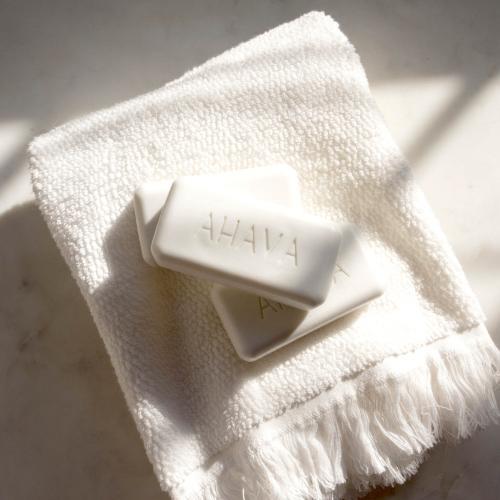 Actual product image Ahava Moisturizing Salt (Hard soap, 100 g)