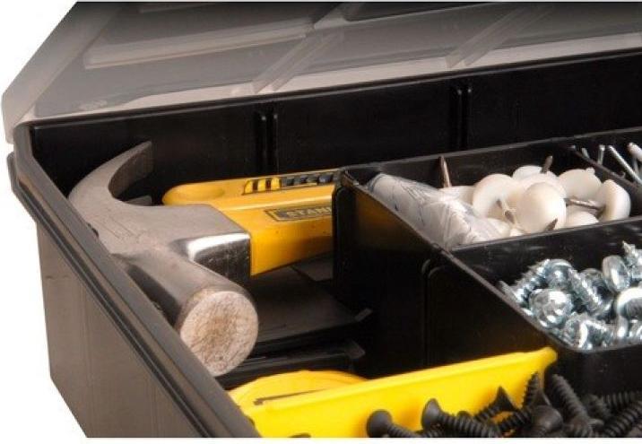 Actual product image Stanley Toolbox L with removable dividers