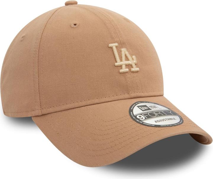 Actual product image New Era 9Forty Strap Cap - WASHED Los Angeles Dodgers beige