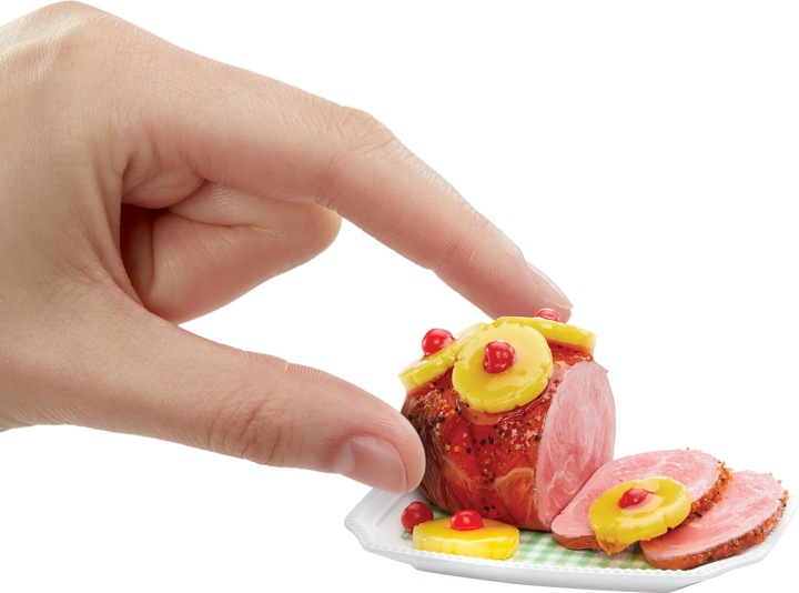 Actual product image MGA Miniverse - Make It Mini Diner: Spring/Easter Theme